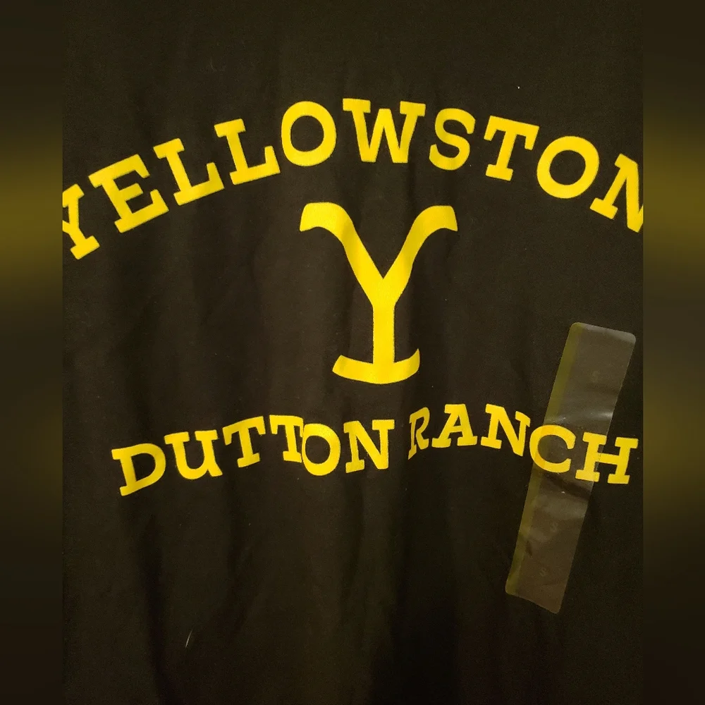 Yellowstone Dutton Ranch Show Tshirt - Picture 6 of 7